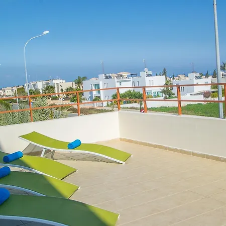 Konnos Breeze * Πρωταράς